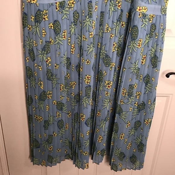 MODCLOTH Expansive Interests A-Line Pineapple Dress. - Picture 4 of 13